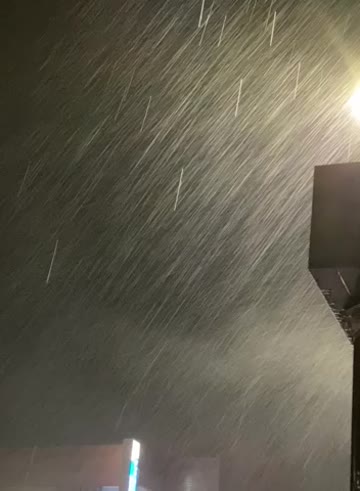 関東は急な雨に注意 注目の空の写真 ウェザーニュース